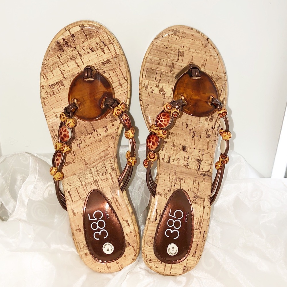 385 Fifth brown shell wedge sandals